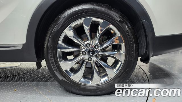 Kia Sorento 2018 — photo 7