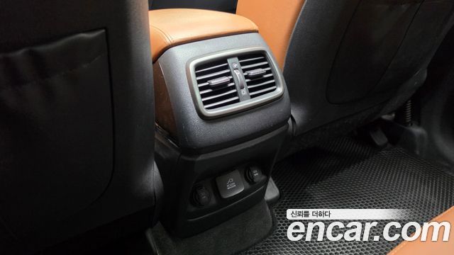 Kia Sorento 2018 — photo 28
