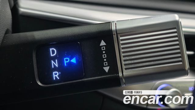 Hyundai Grandeur 2025 — photo 9