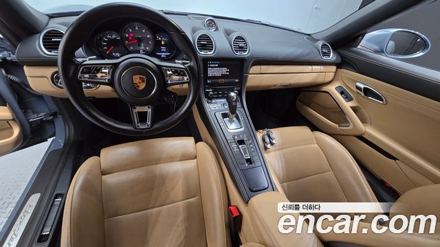 Porsche 718 2018 — photo 10