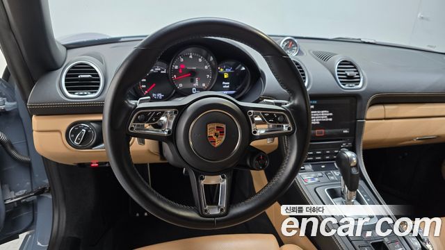 Porsche 718 2018 — photo 17