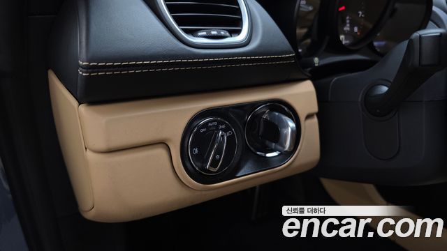 Porsche 718 2018 — photo 27