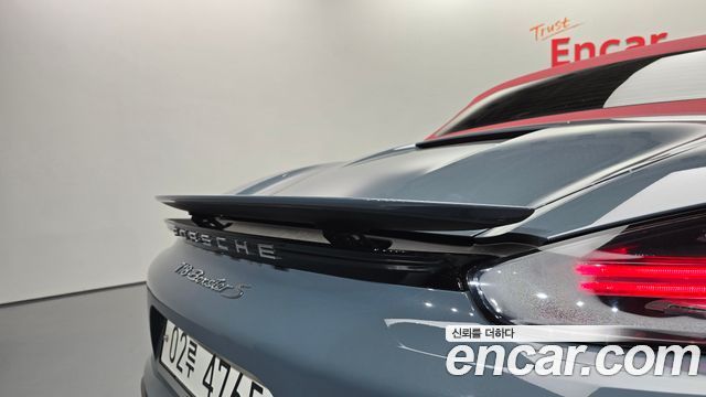 Porsche 718 2018 — photo 31