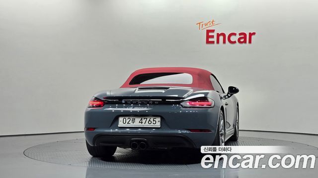 Porsche 718 2018 — photo 32