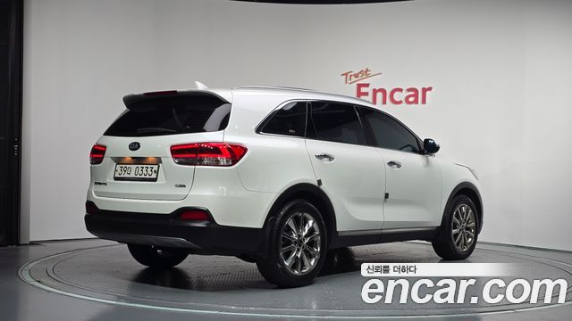 Kia Sorento 2017 — photo 2