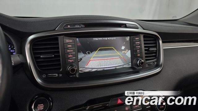 Kia Sorento 2017 — photo 21