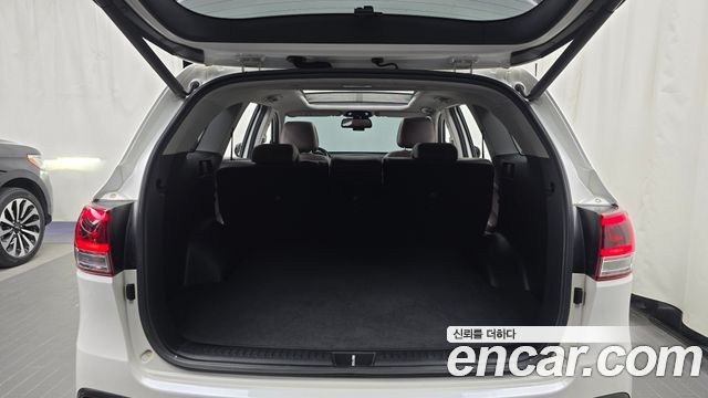Kia Sorento 2017 — photo 26