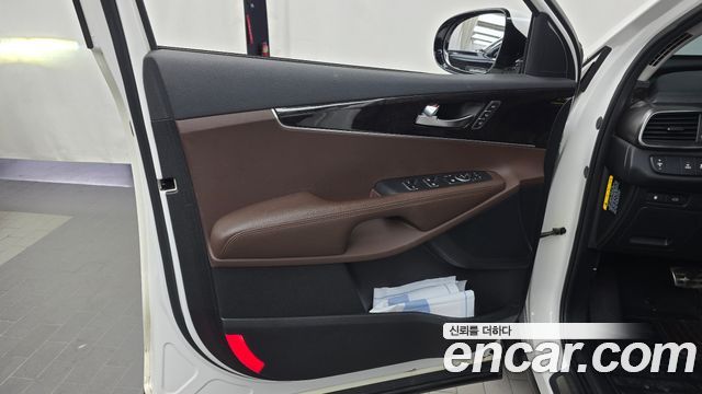 Kia Sorento 2017 — photo 14
