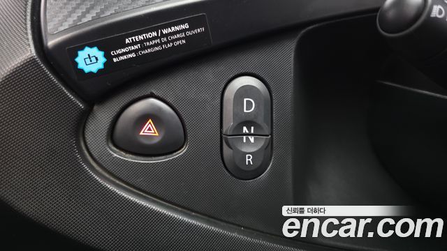Renault Korea Twizy 2018 — photo 12