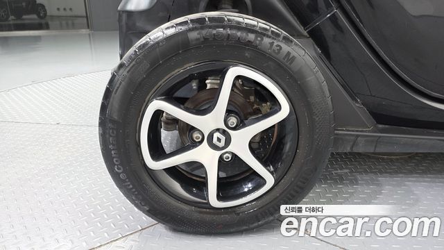 Renault Korea Twizy 2018 — photo 22