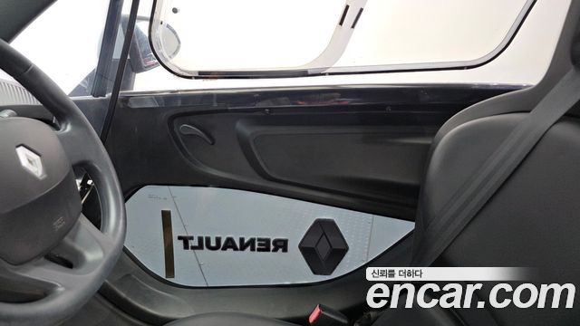 Renault Korea Twizy 2018 — photo 15