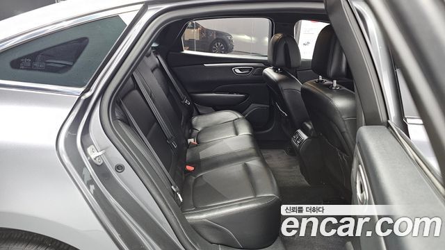 Renault Korea SM6 2024 — photo 16
