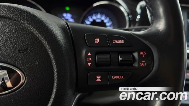 Kia Canival 2019 — photo 23