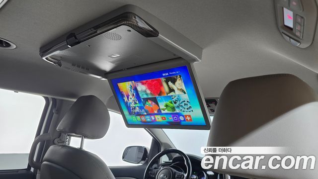 Kia Canival 2019 — photo 24