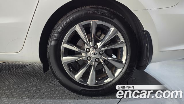 Kia Canival 2019 — photo 7
