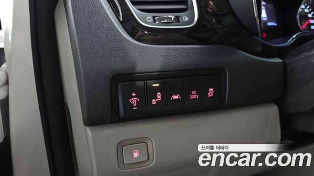Kia Canival 2019 — photo 29