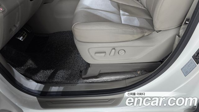 Kia Canival 2019 — photo 31