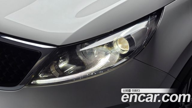 Kia Sportage 2014 — photo 8