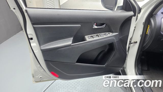 Kia Sportage 2014 — photo 14