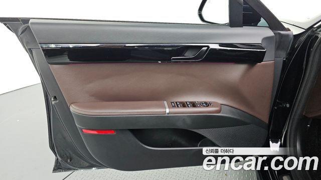 Hyundai Grandeur 2023 — photo 14