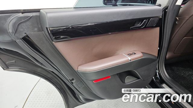 Hyundai Grandeur 2023 — photo 15