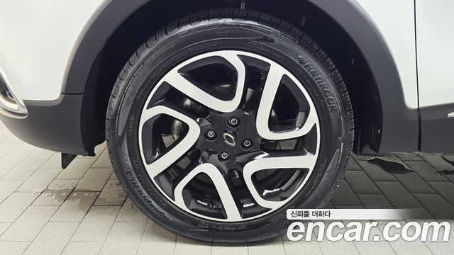 Renault Korea QM3 2017 — photo 5