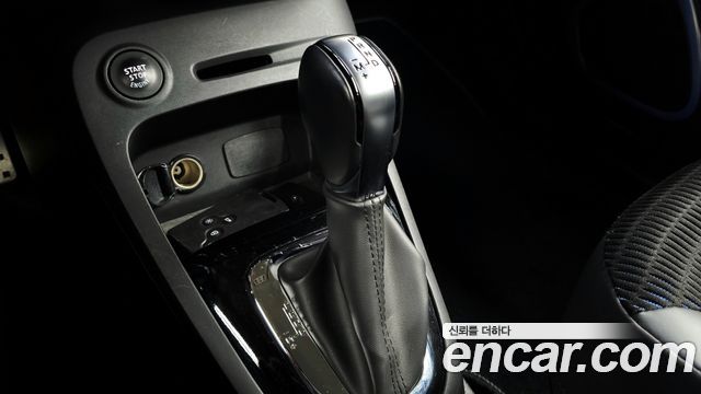 Renault Korea QM3 2017 — photo 12