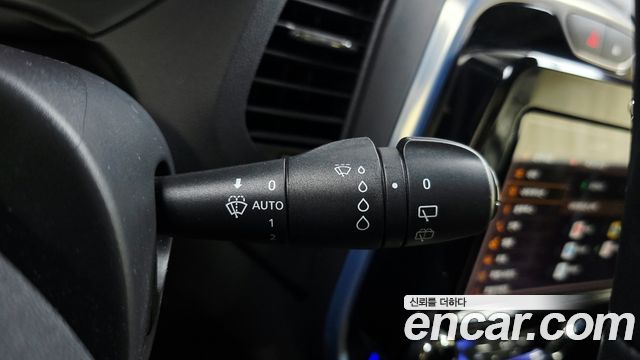 Renault Korea QM3 2017 — photo 26