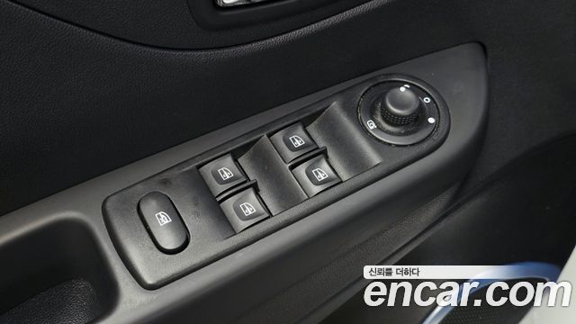 Renault Korea QM3 2017 — photo 27