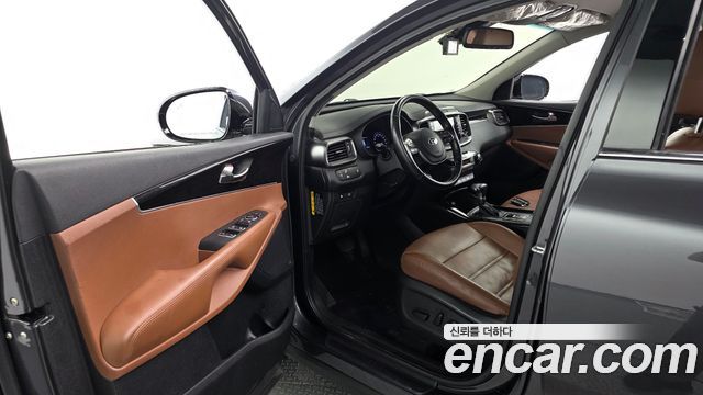 Kia Sorento 2018 — photo 13