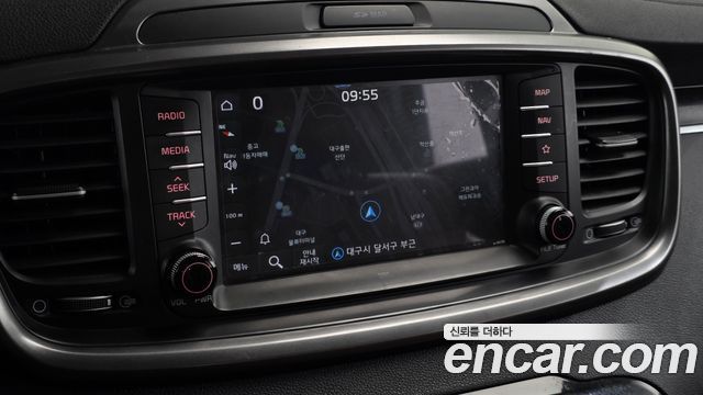 Kia Sorento 2018 — photo 19