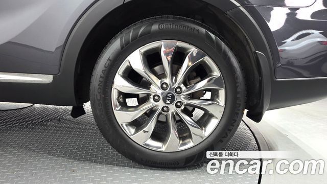 Kia Sorento 2018 — photo 7