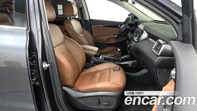Kia Sorento 2018 — photo 16