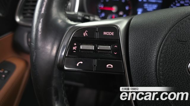 Kia Sorento 2018 — photo 29
