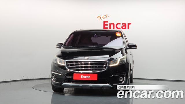 Kia Canival 2015 — photo 3