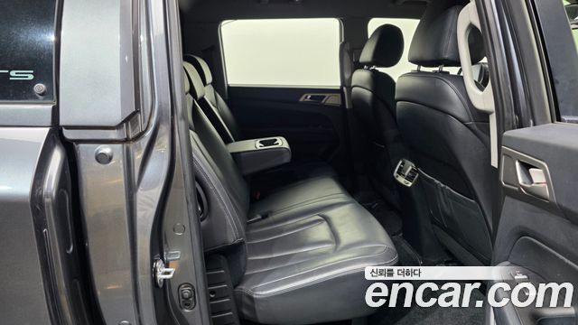 KG Mobility Rexton 2018 — photo 18