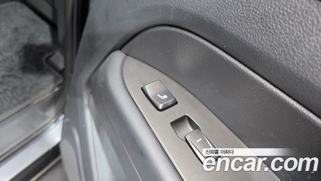 KG Mobility Rexton 2018 — photo 25