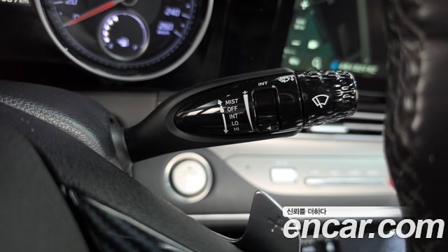 Hyundai Grandeur 2022 — photo 26