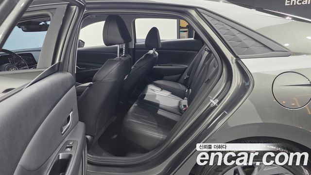 Hyundai AVANTE 2024 — photo 17