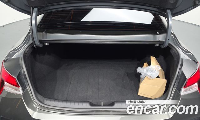 Hyundai AVANTE 2024 — photo 25