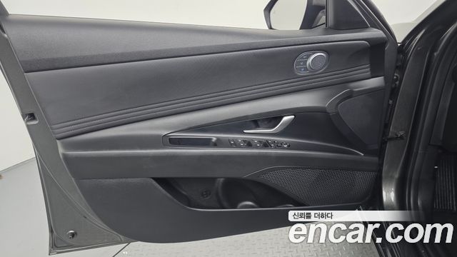 Hyundai AVANTE 2024 — photo 14