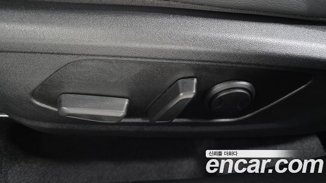 Hyundai AVANTE 2024 — photo 31