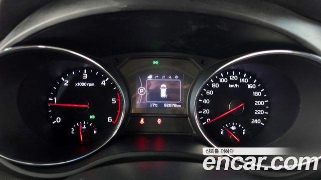 Kia Canival 2016 — photo 11