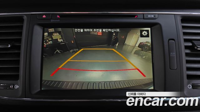 Kia Canival 2016 — photo 20