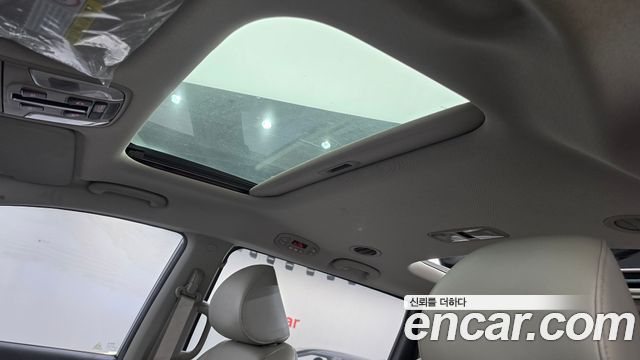 Kia Canival 2016 — photo 23