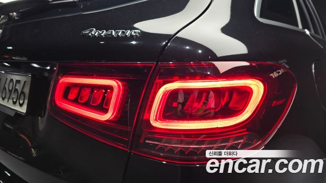 Mercedes-Benz GLC-Class 2021 — photo 9