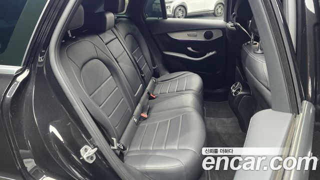 Mercedes-Benz GLC-Class 2021 — photo 16