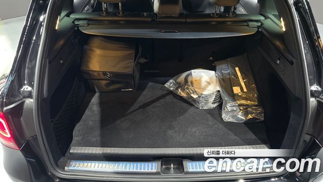 Mercedes-Benz GLC-Class 2021 — photo 27