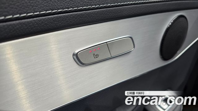 Mercedes-Benz GLC-Class 2021 — photo 32