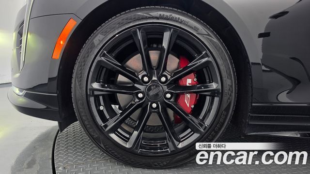 Cadillac CT4 2021 — photo 5